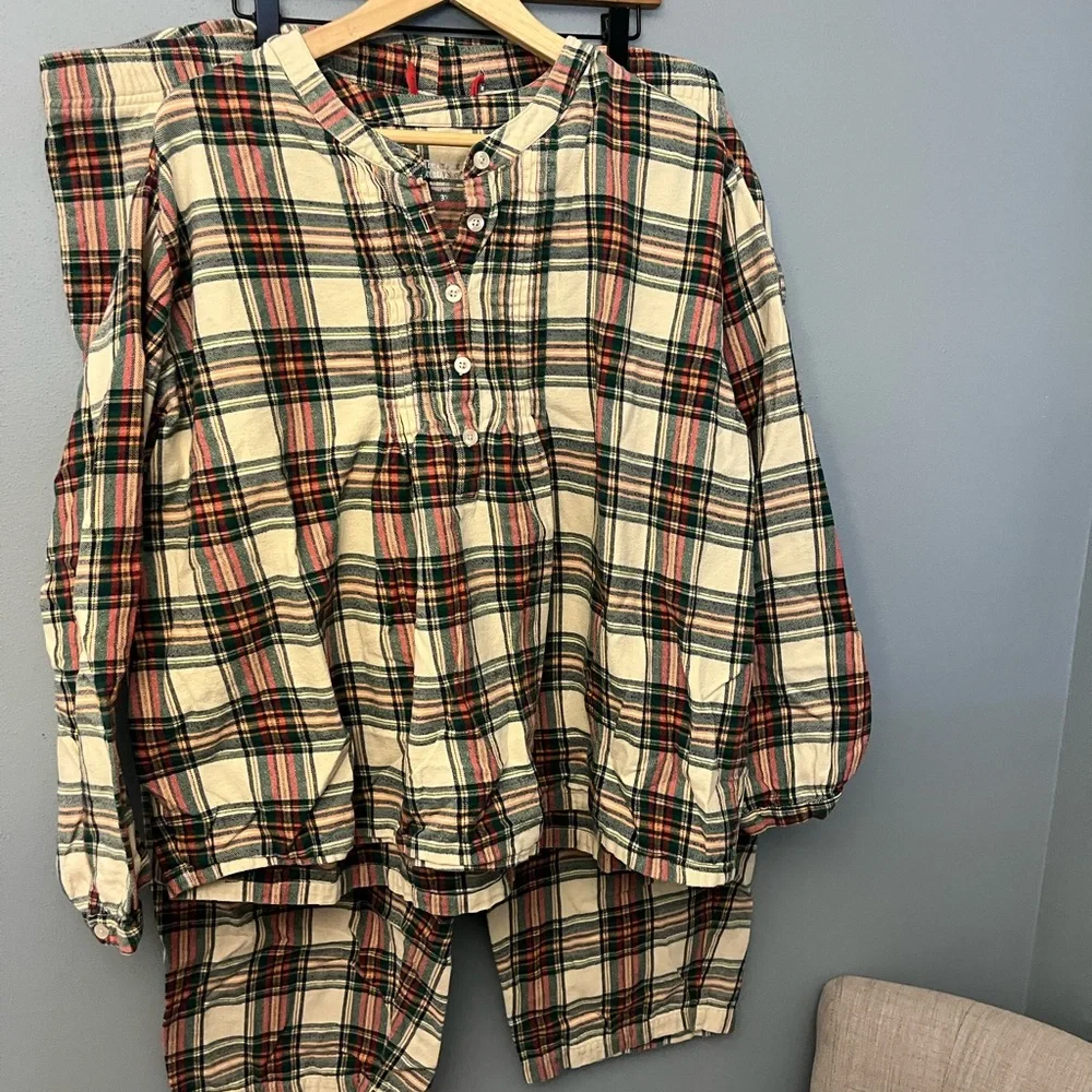 Vermont Country Store Flannel Pajamas - Picture 1 of 3